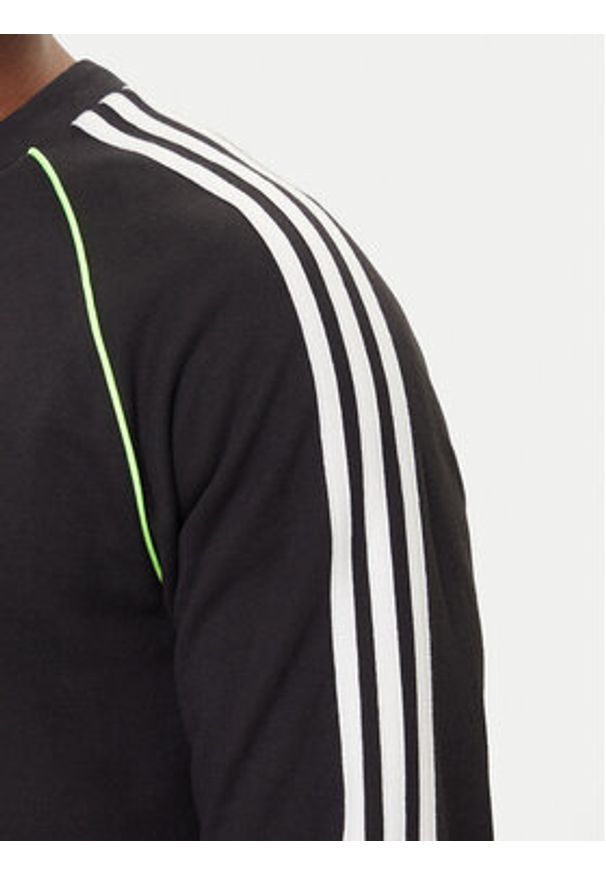 Adidas - adidas Bluza adicolor Piping JW5918 Czarny Regular Fit. Kolor: czarny. Materiał: bawełna