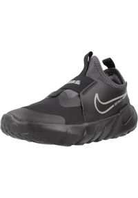 Buty Chłopak Nike Flex Runner 2 czarny. Zapięcie: bez zapięcia. Kolor: czarny. Materiał: syntetyk, tkanina, materiał. Szerokość cholewki: normalna. Model: Nike Flex. Sport: turystyka piesza