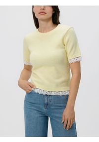 Reserved - Sweter z dodatkiem wełny - jasnożółty. Kolor: żółty. Materiał: wełna