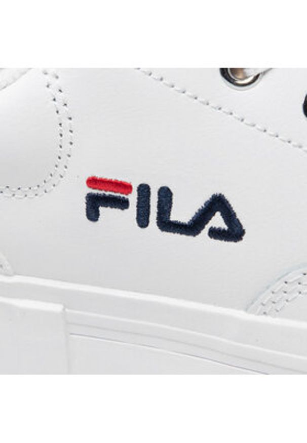 Fila Sneakersy Sandblast L Wmn FFW0060.10004 Biały. Kolor: biały. Materiał: skóra