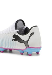 Buty piłkarskie męskie Puma Future 7 Play Fgag. Zapięcie: sznurówki. Kolor: wielokolorowy, różowy, czarny, biały. Materiał: materiał, syntetyk. Szerokość cholewki: normalna. Sport: piłka nożna