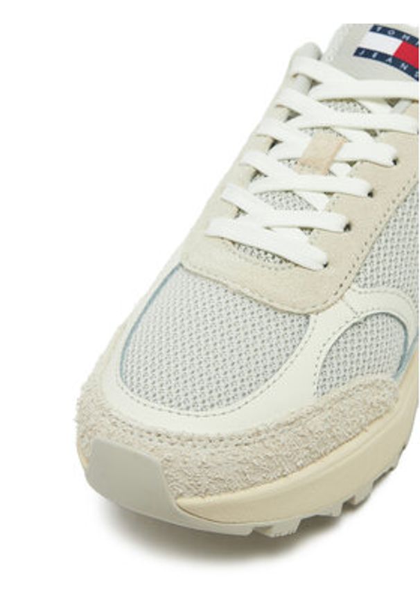 Tommy Jeans Sneakersy EN0EN02743 Beżowy. Kolor: beżowy. Materiał: zamsz, skóra