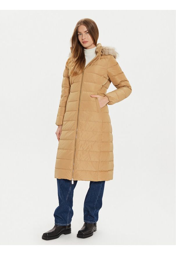 TOMMY HILFIGER - Tommy Hilfiger Kurtka puchowa Heritage WW0WW43601 Beżowy Regular Fit. Kolor: beżowy. Materiał: syntetyk. Sezon: zima