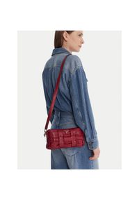 Torebka Guess. Kolor: czerwony #1