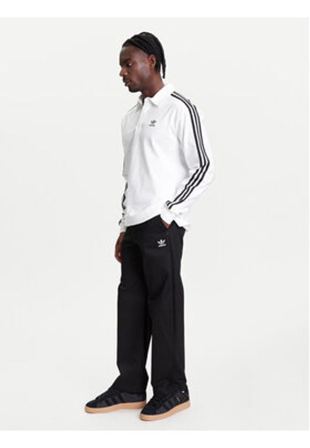 Adidas - adidas Spodnie materiałowe Trefoil Essentials JD2442 Czarny Regular Fit. Kolor: czarny. Materiał: bawełna