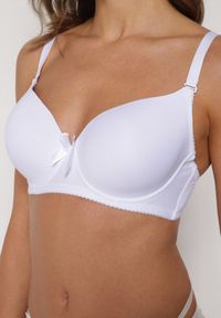 Born2be - Biały Gładki Biustonosz Zdobiony Kokardką Ocerien. Kolor: biały. Materiał: koronka. Wzór: aplikacja, gładki #4