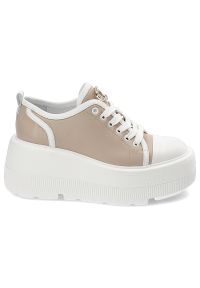Beżowe Sneakersy Carinii Stylowe Obuwie Damskie Na Platformie. Kolor: biały, beżowy. Materiał: skóra. Obcas: na platformie. Styl: elegancki #4