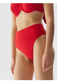 4f - Dół od bikini damski - czerwony. Stan: podwyższony. Kolor: czerwony. Materiał: materiał, syntetyk, włókno, elastan. Wzór: jednolity