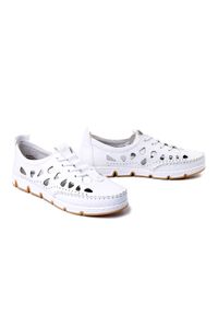 Rieker - RIEKER 49956-80 white, półbuty damskie. Kolor: biały. Materiał: skóra. Szerokość cholewki: normalna. Wzór: ażurowy #1