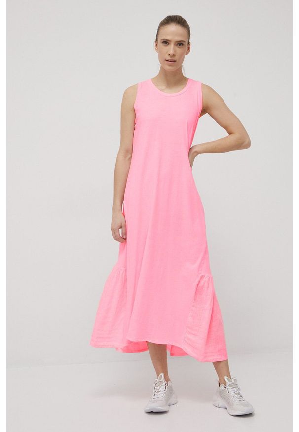 Deha sukienka bawełniana kolor różowy maxi oversize. Kolor: różowy. Materiał: bawełna. Długość rękawa: na ramiączkach. Typ sukienki: oversize. Długość: maxi