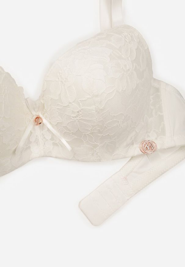 Renee - Jasnobeżowy Biustonosz Ozdobiony Koronką i Kokardką Aqiany. Kolor: beżowy. Materiał: koronka. Wzór: aplikacja, koronka