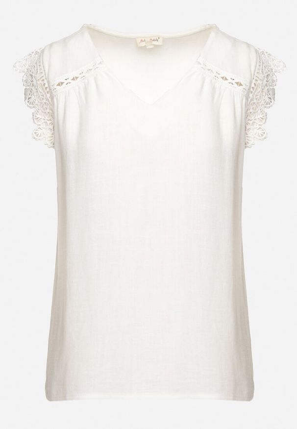 Born2be - Biały Top z Lnem i Wiskozą Ozdobiona Koronką Sanirwen. Okazja: na co dzień. Kolor: biały. Materiał: wiskoza, len, koronka. Wzór: aplikacja, koronka. Styl: casual, elegancki, klasyczny