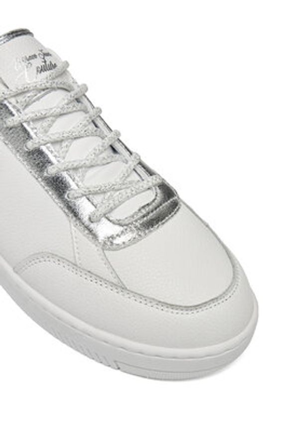 Versace Jeans Couture Sneakersy 79VA3SJ5 Biały. Kolor: biały. Materiał: skóra