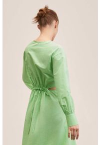 mango - Mango sukienka bawełniana Brown kolor zielony midi rozkloszowana. Kolor: zielony. Materiał: bawełna. Długość rękawa: długi rękaw. Typ sukienki: rozkloszowane. Długość: midi