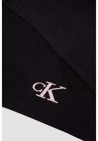 Calvin Klein - CALVIN KLEIN Czarny damski szalik z różowym logo. Kolor: czarny. Wzór: haft #3