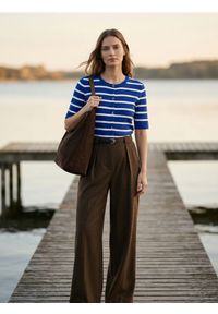 Sinsay - Bluzka z wiskozą w paski - niebieski. Kolor: niebieski. Materiał: wiskoza. Wzór: paski