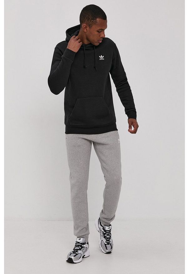 adidas Originals - Spodnie. Okazja: na co dzień. Kolor: szary. Styl: casual