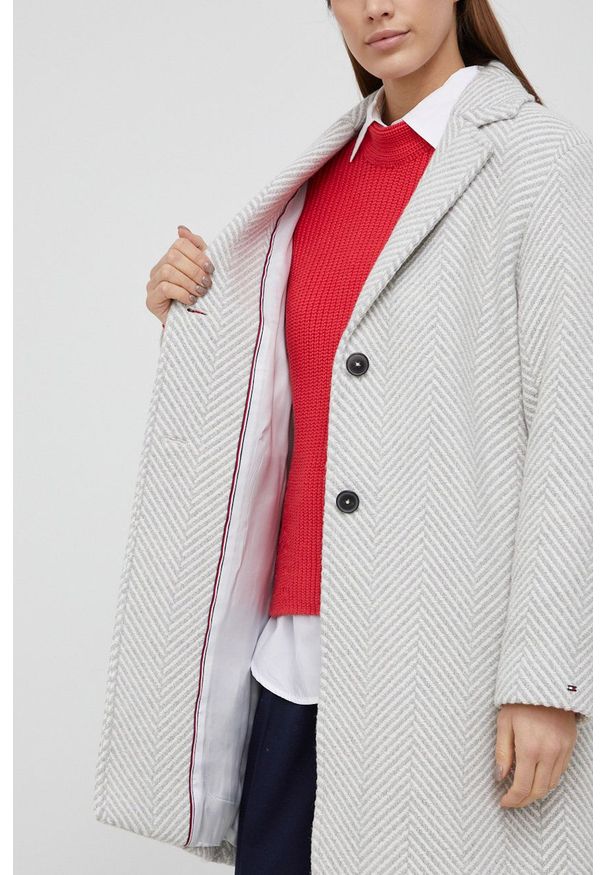 TOMMY HILFIGER - Tommy Hilfiger Płaszcz z domieszką wełny kolor szary przejściowy. Okazja: na co dzień. Kolor: szary. Materiał: wełna. Styl: klasyczny, casual