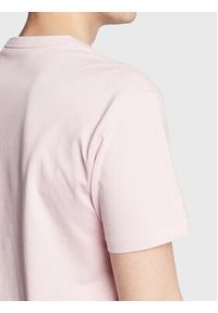 Guess T-Shirt 3D Embro M3GI25 K8FQ4 Różowy Regular Fit. Kolor: różowy. Materiał: bawełna #5