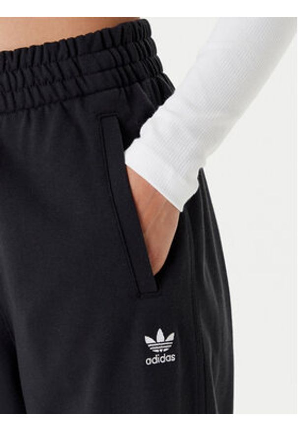 Adidas - adidas Spodnie dresowe Essentials French Terry IW0952 Czarny Loose Fit. Kolor: czarny. Materiał: bawełna