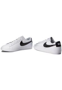 Nike Sneakersy Blazer Low BQ0033 100 Biały. Kolor: biały. Materiał: skóra