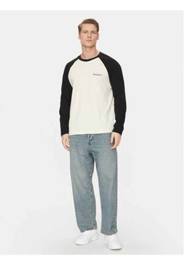 Jack & Jones Longsleeve Boston 12272977 Czarny Relaxed Fit. Kolor: czarny. Materiał: bawełna. Długość rękawa: długi rękaw