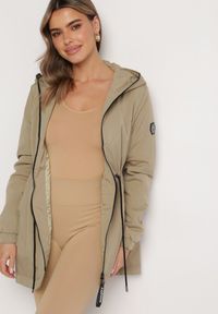 Born2be - Jasnozielona Kurtka Parka z Kapturem Mesovera. Typ kołnierza: kaptur. Kolor: zielony #4