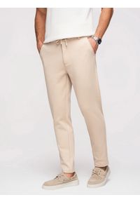 Ombre Clothing - Casualowe spodnie męskie CARROT FIT z dzianiny żakardowej – beżowe V2 - Rozmiar: XXL. Okazja: na co dzień. Kolor: beżowy. Materiał: żakard, dzianina. Styl: casual #1
