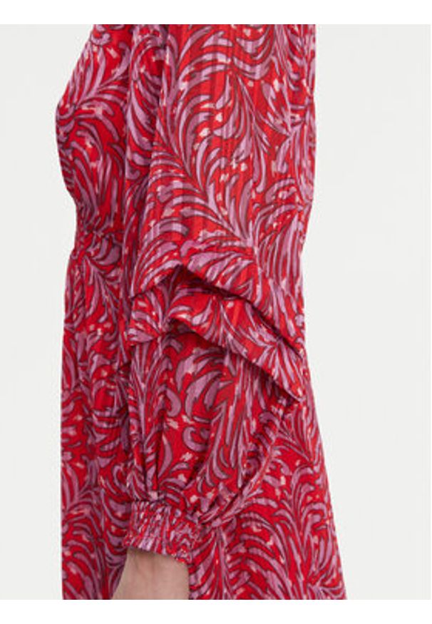 French Connection Sukienka codzienna 71YFO Czerwony Regular Fit. Okazja: na co dzień. Kolor: czerwony. Materiał: syntetyk. Typ sukienki: proste. Styl: casual