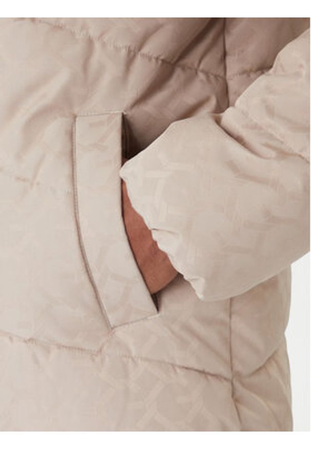 Guess Kurtka zimowa M5BL2M W2232 Beżowy Regular Fit. Kolor: beżowy. Materiał: syntetyk. Sezon: zima