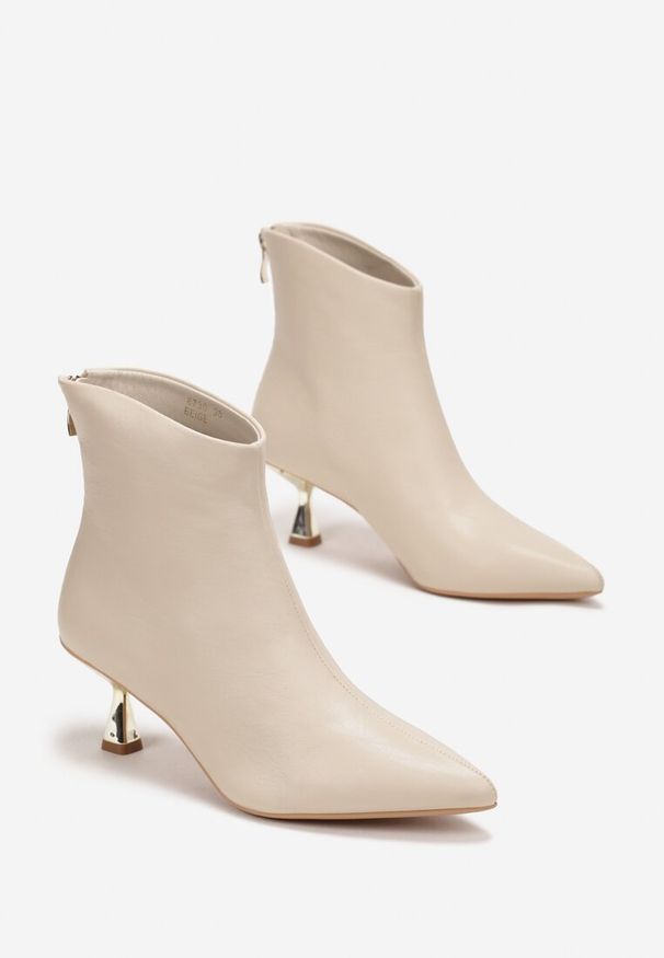 Born2be - Beżowe Botki na Metalicznym Obcasie Kaczuszka Lechana. Okazja: na co dzień. Zapięcie: zamek. Kolor: beżowy. Materiał: jeans. Obcas: na obcasie. Styl: casual, elegancki. Wysokość obcasa: średni