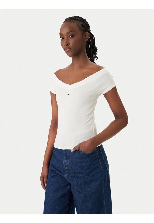 Tommy Jeans Bluzka DW0DW22265 Biały Slim Fit. Kolor: biały. Materiał: bawełna