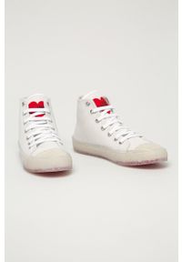 Love Moschino - Trampki. Nosek buta: okrągły. Zapięcie: sznurówki. Kolor: biały. Materiał: guma #4