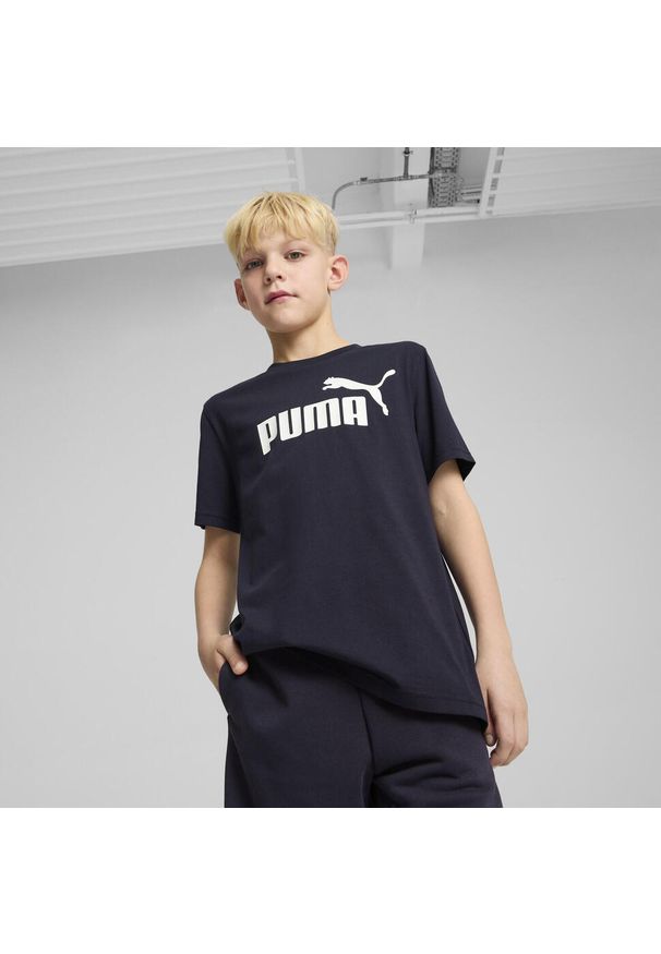 Puma - Młodzieżowa koszulka ESS z logo No. 1 PUMA New Navy Blue. Kolor: niebieski. Materiał: guma. Wzór: nadruk. Sport: joga i pilates