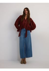 Reserved - Jeansowa spódnica midi z rozcięciem - niebieski. Kolor: niebieski. Materiał: jeans #1