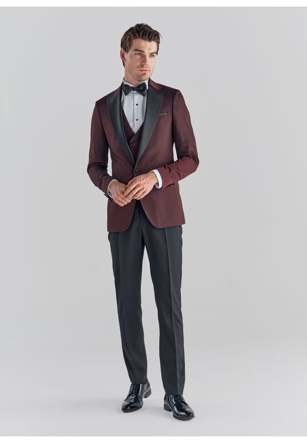 Pako Lorente - PAKO LORENTE – Marynarka smokingowa P22SF-3S-004-D-S. Okazja: na wesele, na ślub cywilny. Materiał: poliester, wiskoza