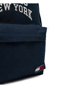 Tommy Jeans Plecak Tjm Multi Graphic Dome Backpack AM0AM13730 Granatowy. Kolor: niebieski. Materiał: materiał