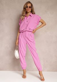 Renee - Fuksjowy 2-częściowy Komplet z Bluzką i Spodniami Ezrala. Kolor: różowy. Wzór: aplikacja #1