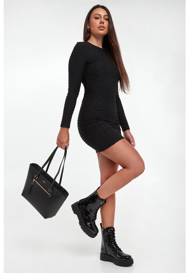 Sukienka logowana mini DKNY. Długość: mini