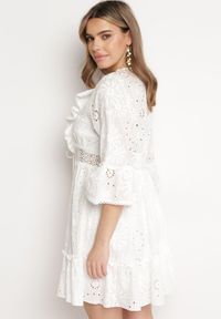 Born2be - Biała Bawełniana Sukienka Mini z Haftowanej Tkaniny z Koronką Telvia. Kolor: biały. Materiał: tkanina, koronka, bawełna. Wzór: haft, koronka. Długość: mini #7