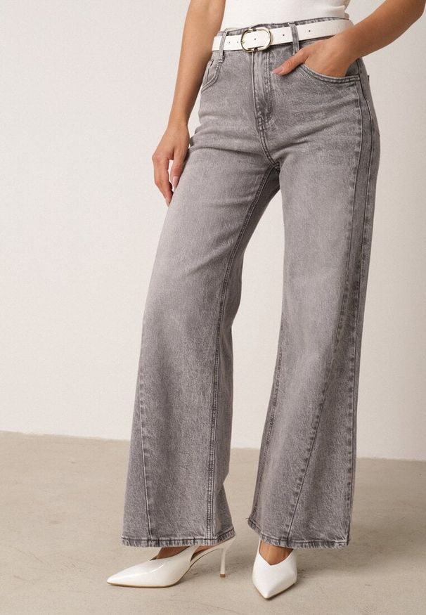 Born2be - Szare Bawełniane Jeansy o Szerokim Kroju z Wysokim Stanem i Przetarciami Ryrixia. Okazja: na co dzień. Stan: podwyższony. Kolor: szary. Styl: casual, klasyczny