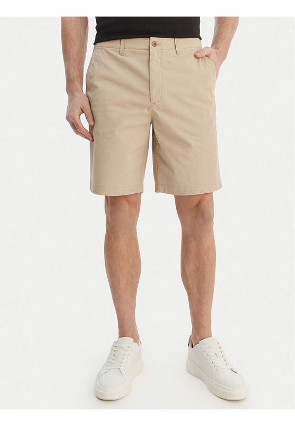 Calvin Klein Jeans Szorty materiałowe LV04RF617G Beżowy Regular Fit. Kolor: beżowy. Materiał: bawełna