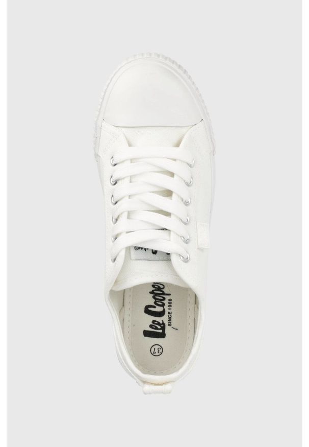Lee Cooper tenisówki damskie kolor biały. Nosek buta: okrągły. Zapięcie: sznurówki. Kolor: biały. Materiał: guma
