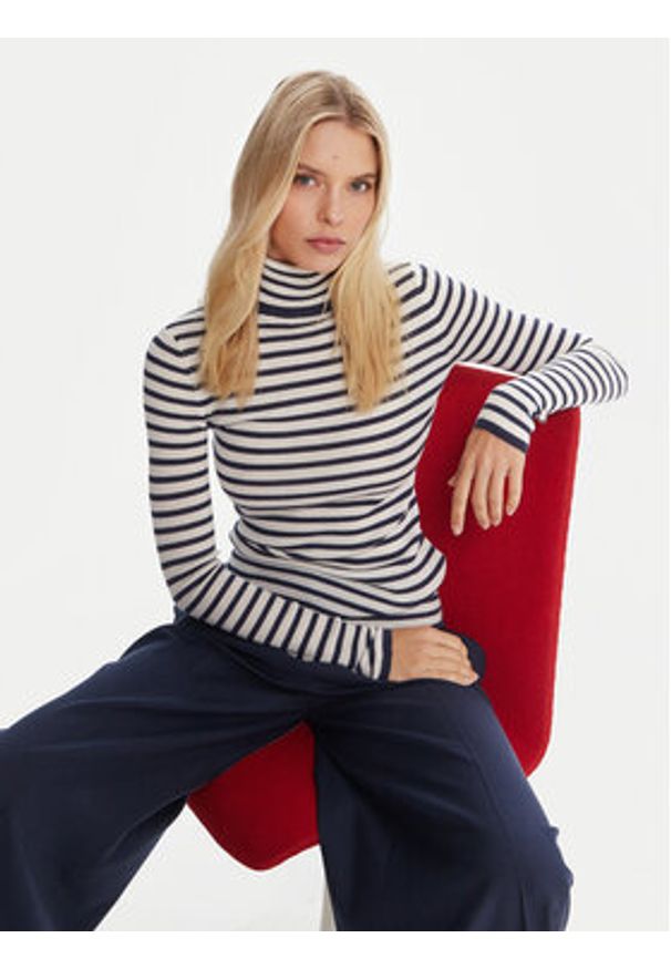 Robe di Kappa Golf 64114XW Biały Regular Fit. Typ kołnierza: golf. Kolor: biały. Materiał: wełna