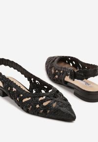 Renee - Czarne Sandały Slingback z Szydełkową Cholewką z Metalicznymi Przeszyciami Frolette. Okazja: na co dzień. Zapięcie: pasek. Kolor: czarny. Materiał: jeans. Obcas: na obcasie. Styl: casual, elegancki. Wysokość obcasa: niski #3
