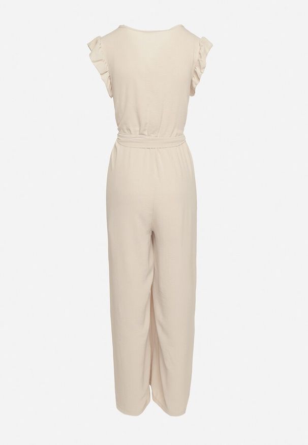 Born2be - Beżowy Taliowany Kombinezon Koktajlowy z Paskiem w Talii i Falbanami przy Ramionach Vimarine. Okazja: na imprezę. Kolor: beżowy. Materiał: jeans. Styl: wizytowy