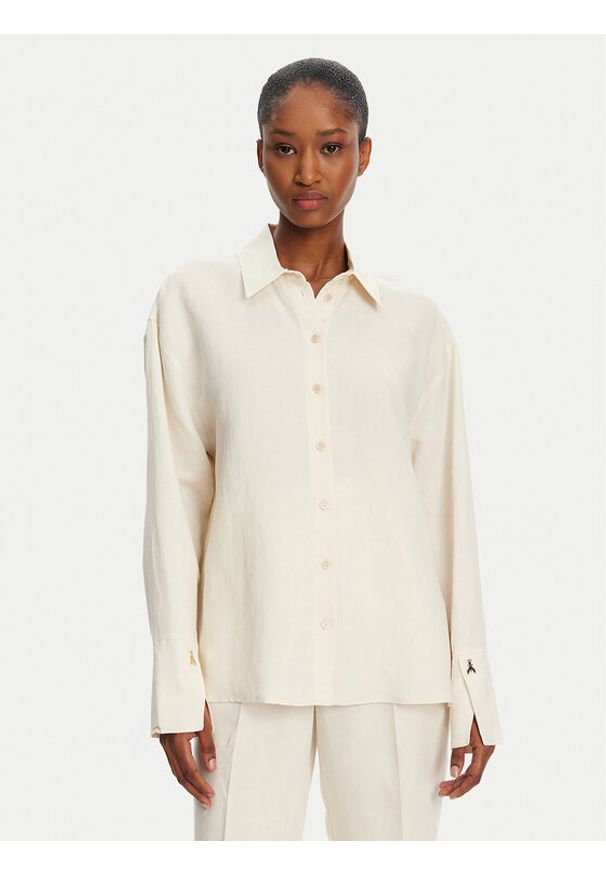 Patrizia Pepe Koszula 2C1602 A052 B823 Écru Regular Fit. Materiał: wiskoza
