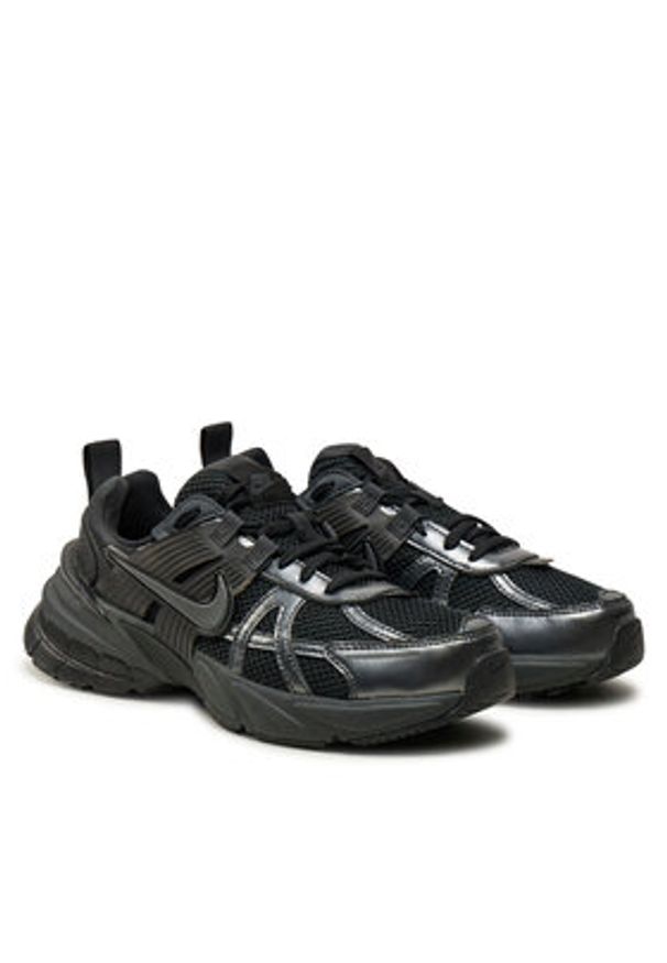 Nike Sneakersy V2k Run FD0736 001 Czarny. Kolor: czarny. Materiał: materiał. Sport: bieganie