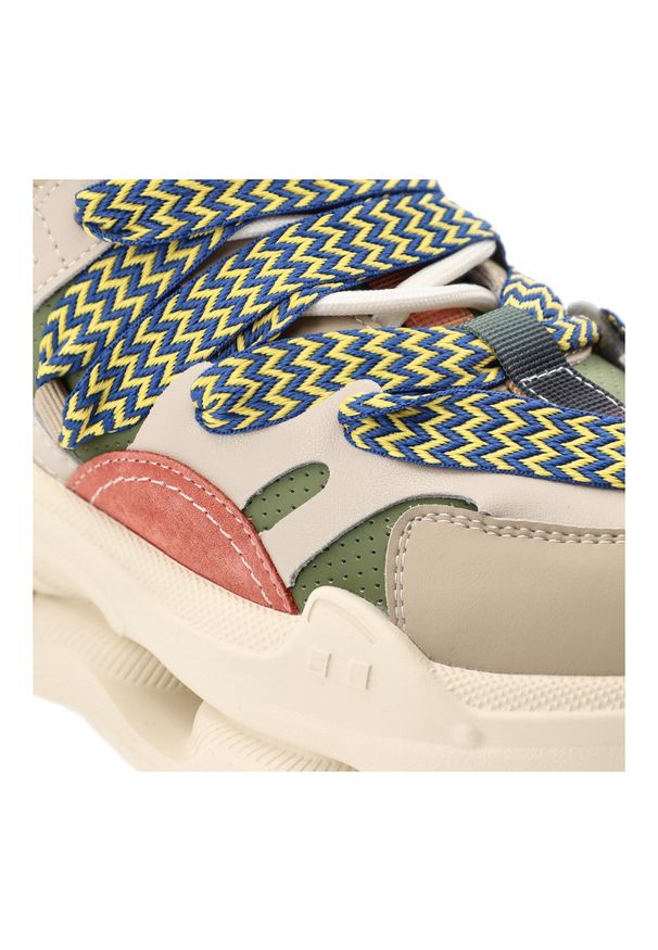 Sneakersy damskie S.Barski, na masywnej amortyzowanej podeszwie z dynamicznym zestawieniem kolorów i szerokimi ozdobnymi sznurówkami, beżowe, CR61-31. Kolor: beżowy