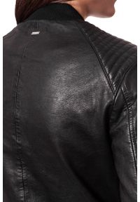 Wrangler - DAMSKA KURTKA SKÓRZANE WRANGLER LEATHER JACKET BLACK W4134ZC01. Kolor: czarny. Materiał: skóra. Styl: klasyczny #7